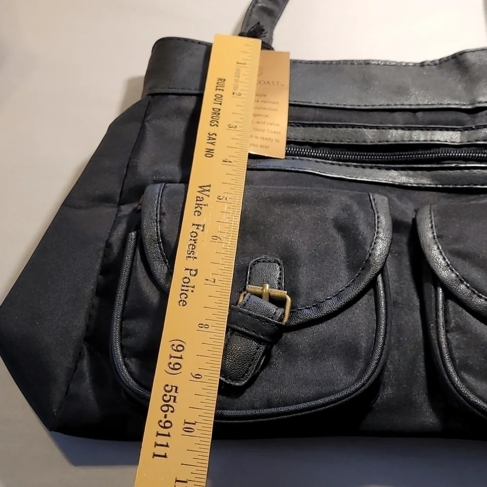 Women's Gold Coast Pocketbook NWT